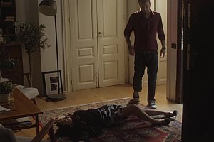 男人把j捅入女人